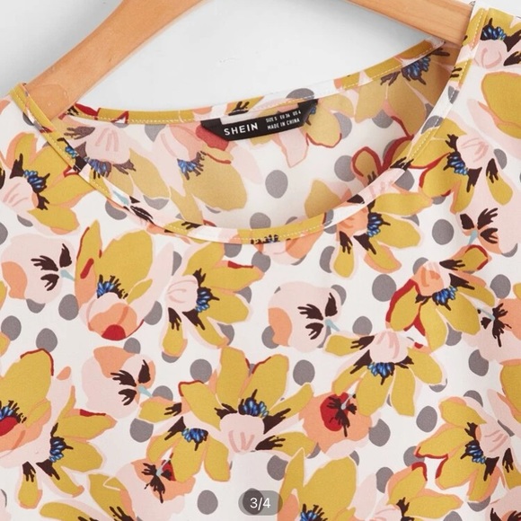 Ruffle Cuff Allover Floral Peplum Blouse - Picture 2 of 4